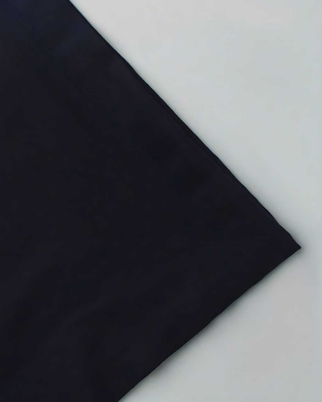 Pantalon Large - Style Japonais – Avant-Garde Urbain - Noir Vibe Co. 